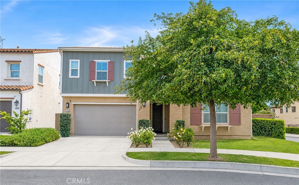 4048 E Groveland Property Photo 1