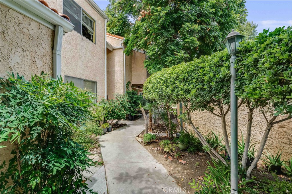 6300 Shoup Avenue 2 Property Photo 20
