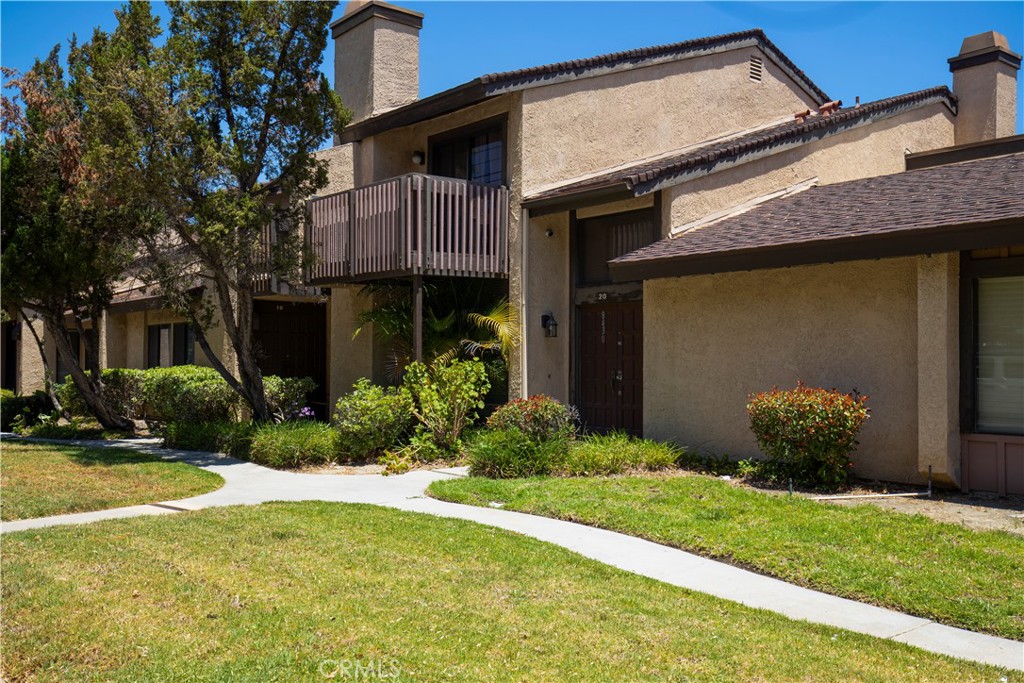 8430 Winnetka Avenue 20 Property Photo 1