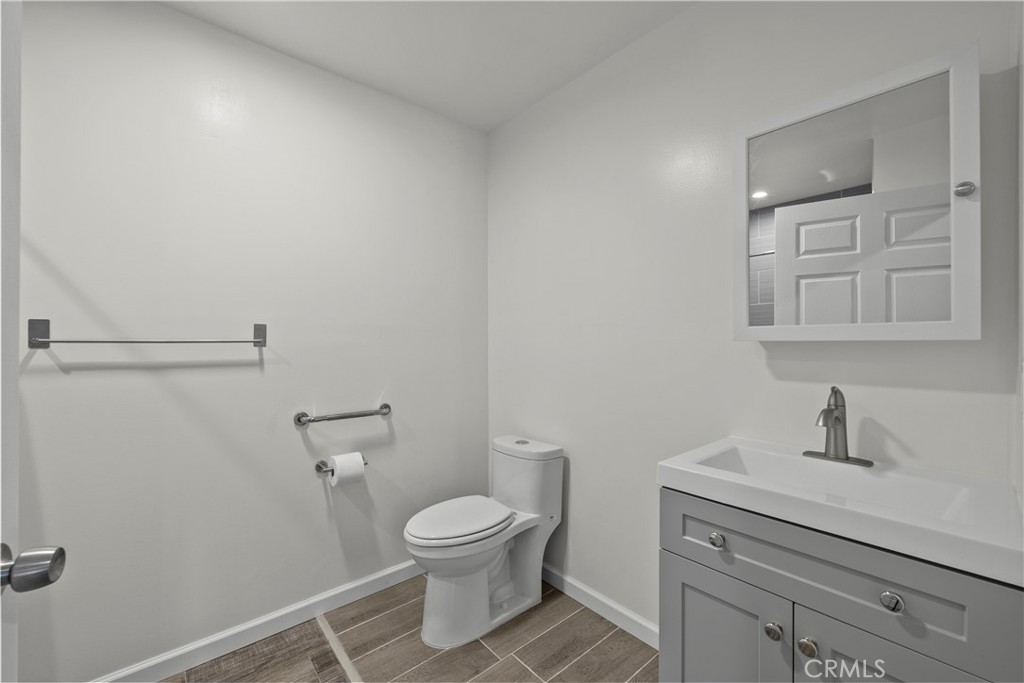 15559 Sorbonne Property Photo 13