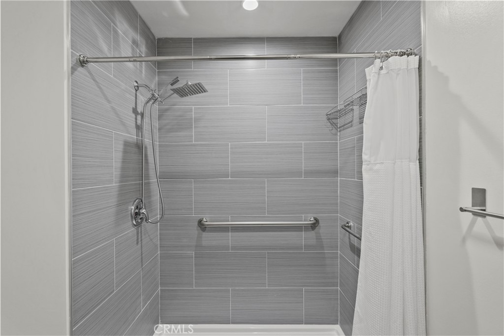 15559 Sorbonne Property Photo 14