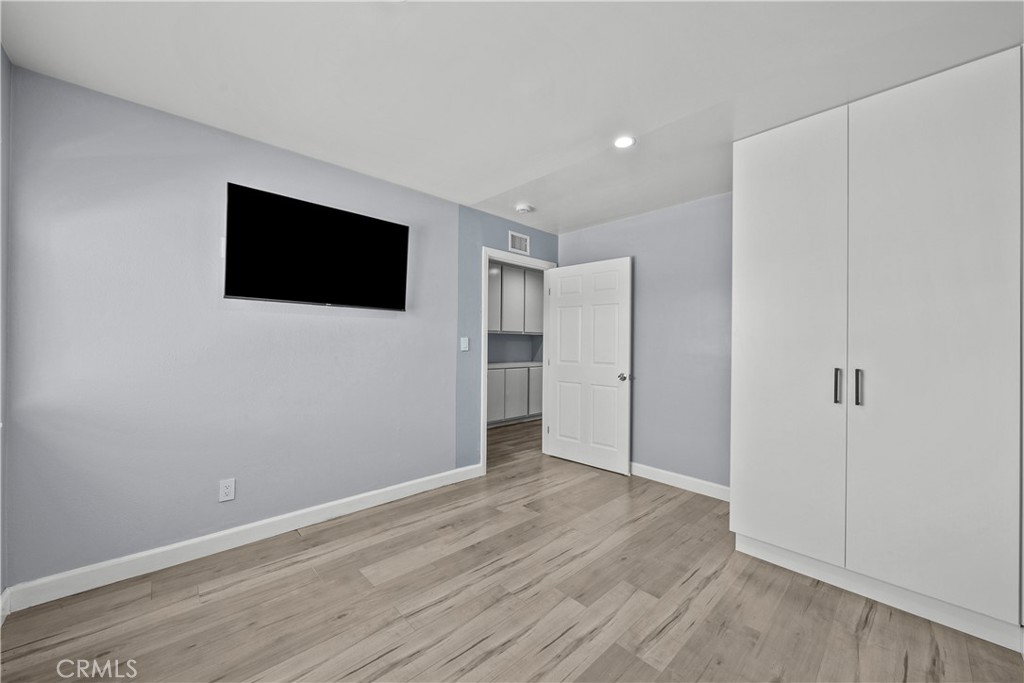 15559 Sorbonne Property Photo 19