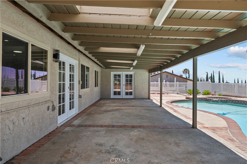 15559 Sorbonne Property Photo 34