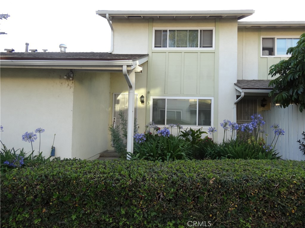 16741 Parthenia 3 Property Photo 1