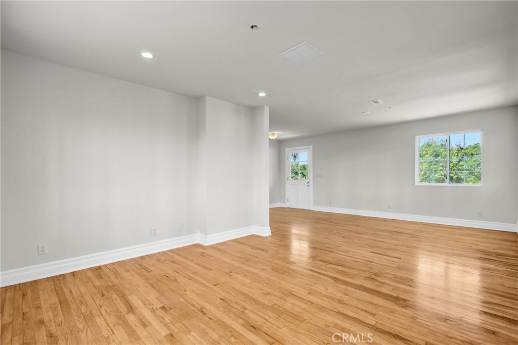 9003 Vista Anacapa Property Photo 7