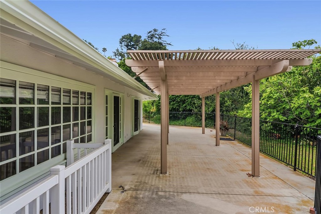 975 Valley Vista Drive Property Photo 35