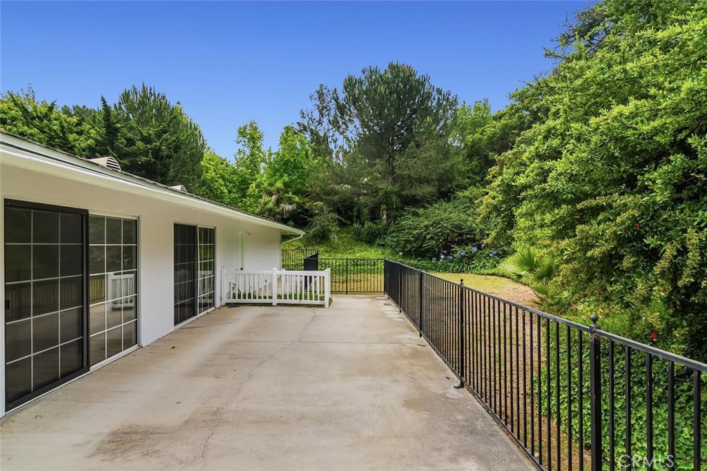 975 Valley Vista Drive Property Photo 40