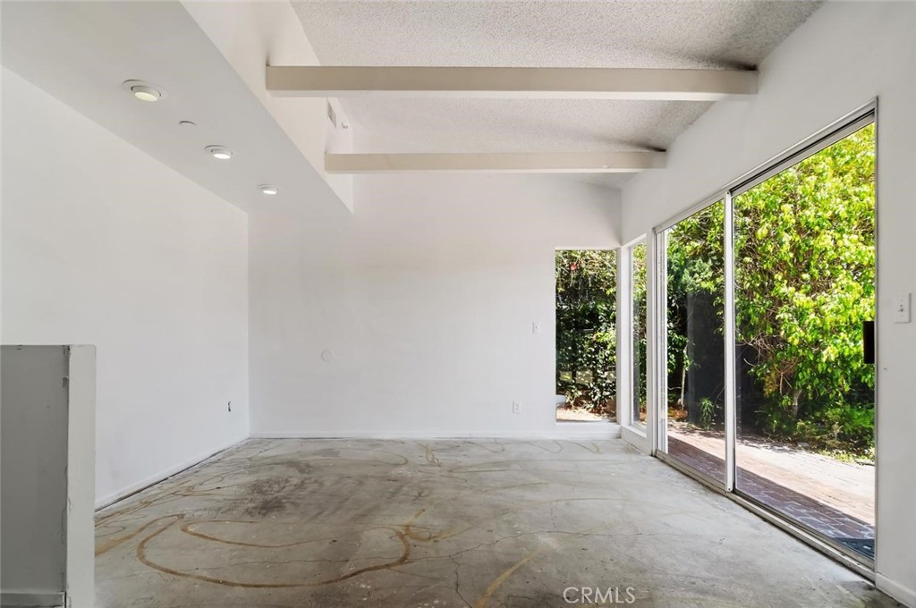 4 Mansfield Lane Property Photo 10
