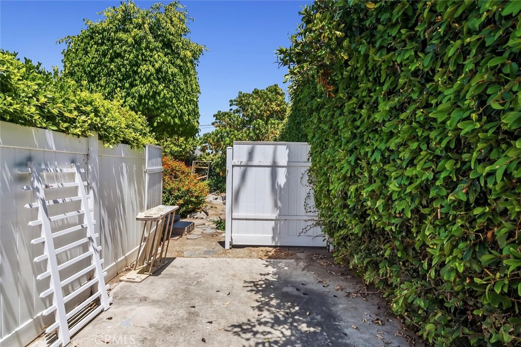 4 Mansfield Lane Property Photo 28
