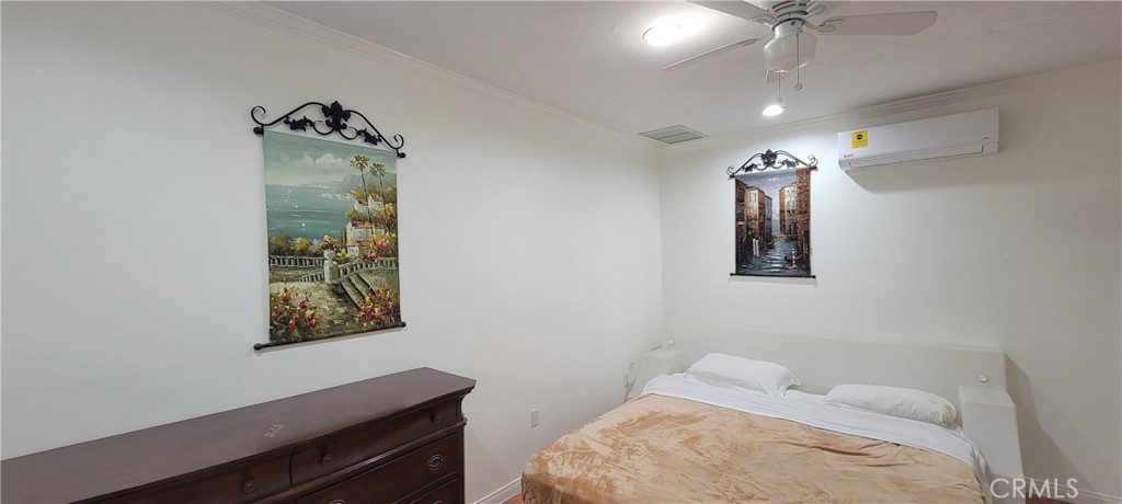 4910 Brewster 2 Property Photo 9