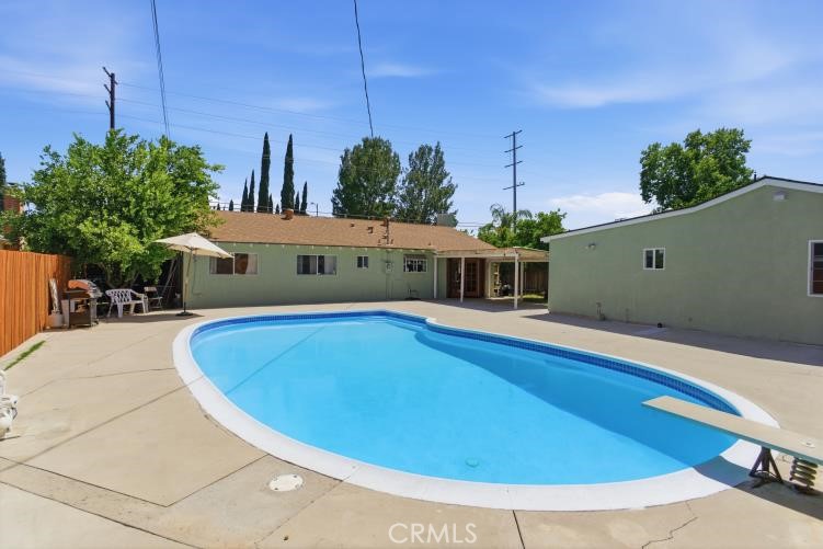 20247 Parthenia Property Photo 3