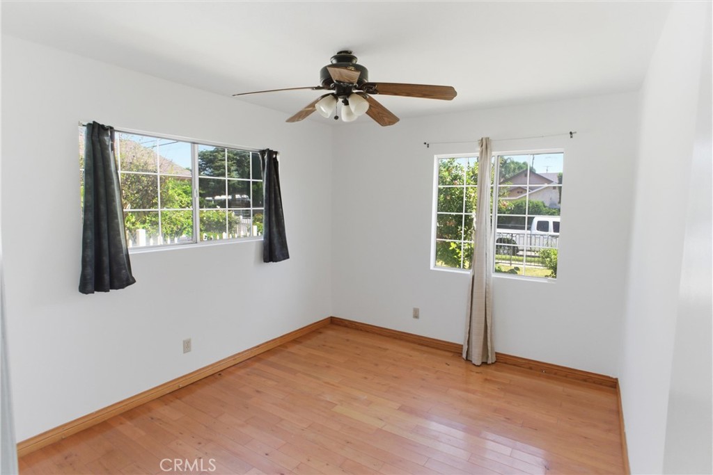 20247 Parthenia Property Photo 11