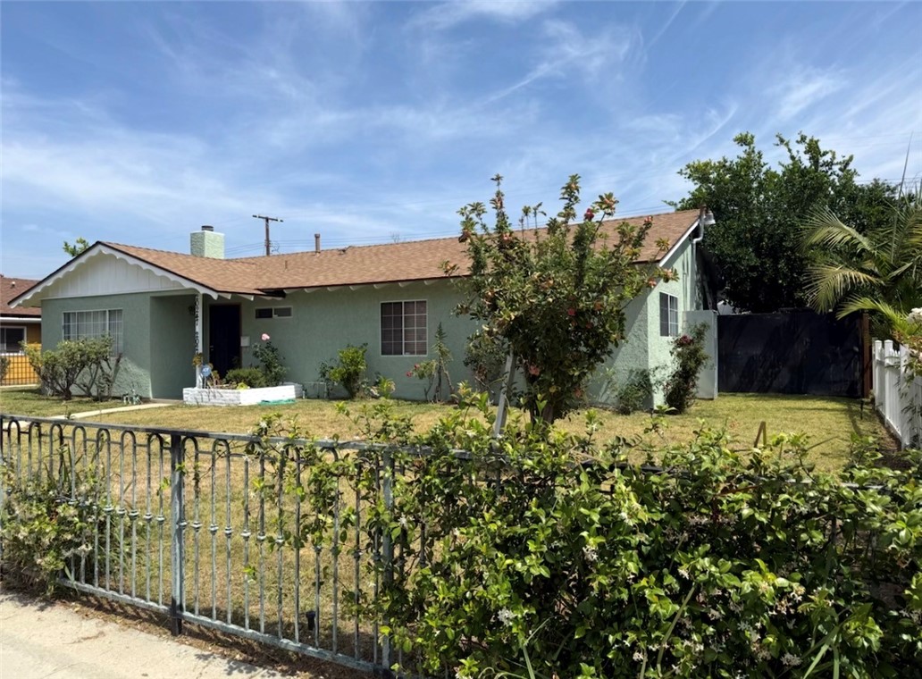 20247 Parthenia Property Photo 15