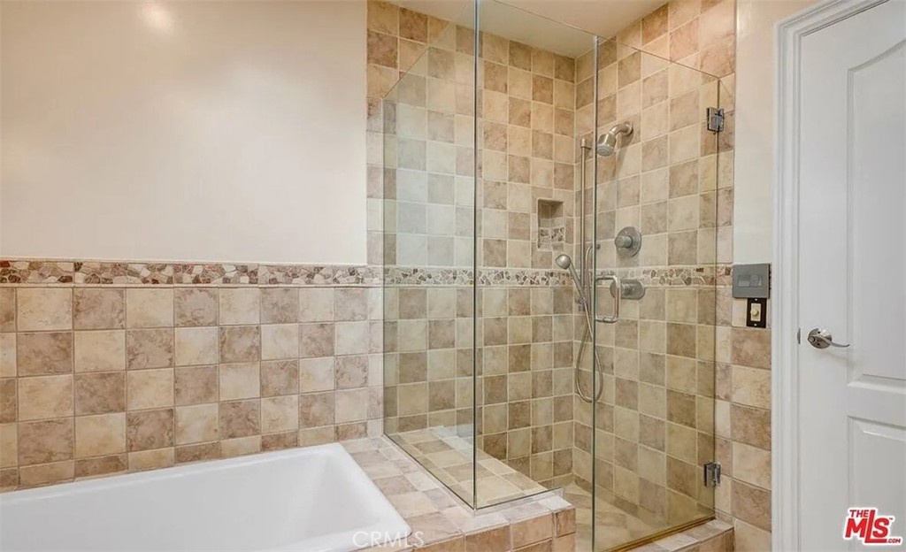 1212 San Vicente Property Photo 25
