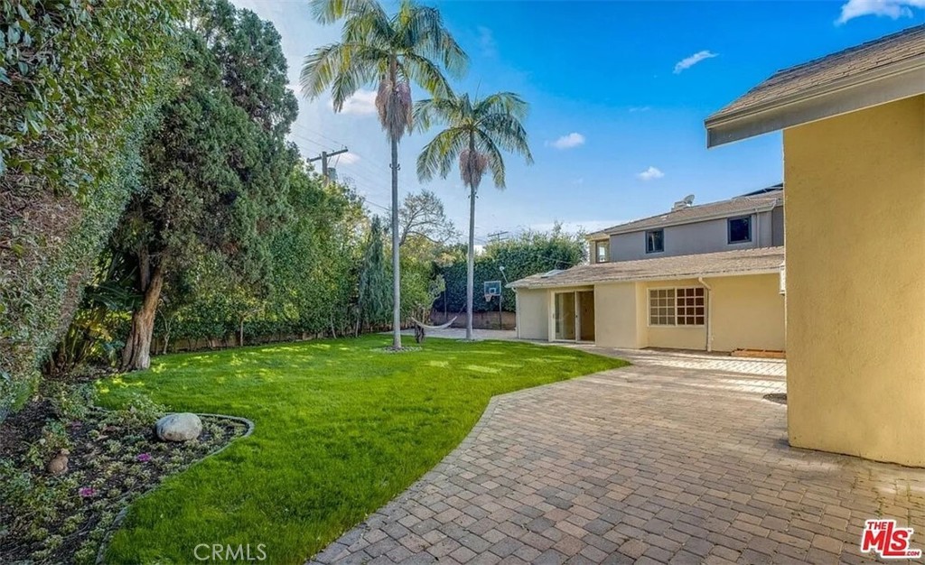 1212 San Vicente Property Photo 45