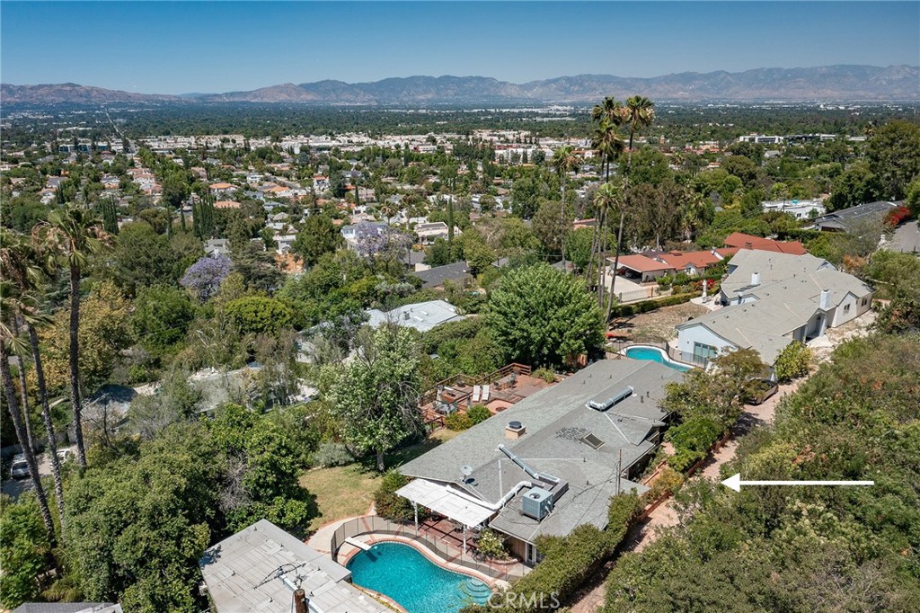 18070 Boris Drive Property Photo 1