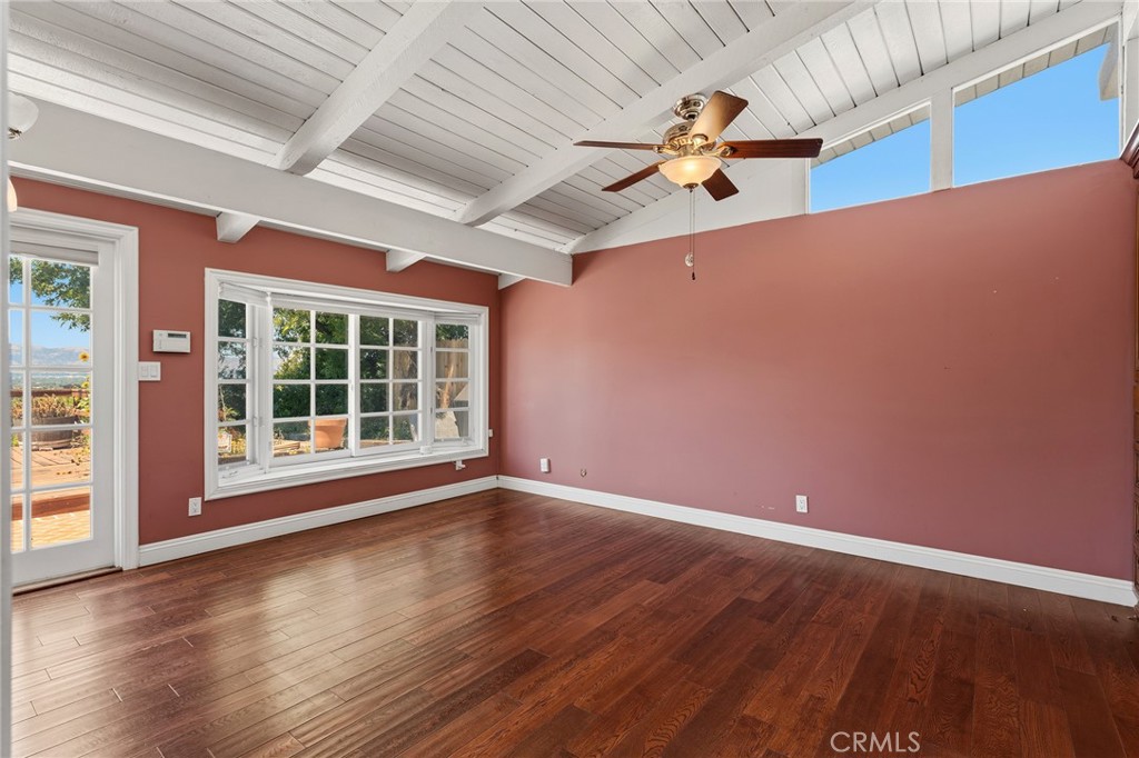 18070 Boris Drive Property Photo 14