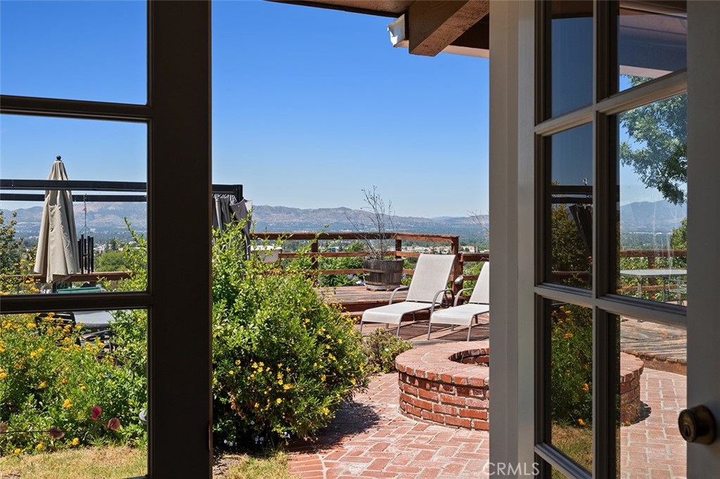 18070 Boris Drive Property Photo 23
