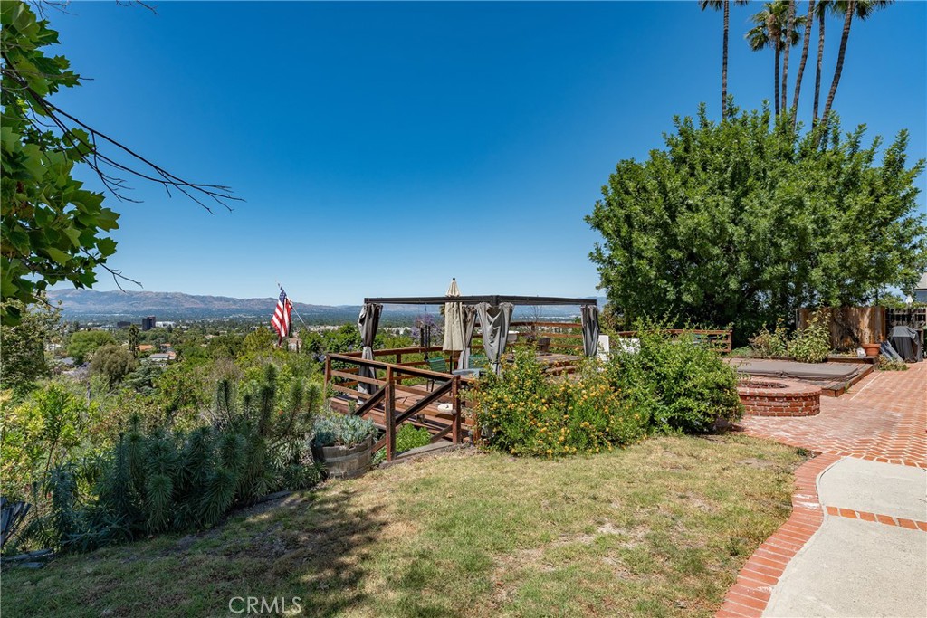 18070 Boris Drive Property Photo 25