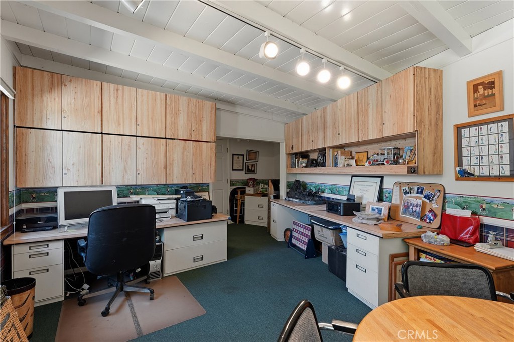 18070 Boris Drive Property Photo 35