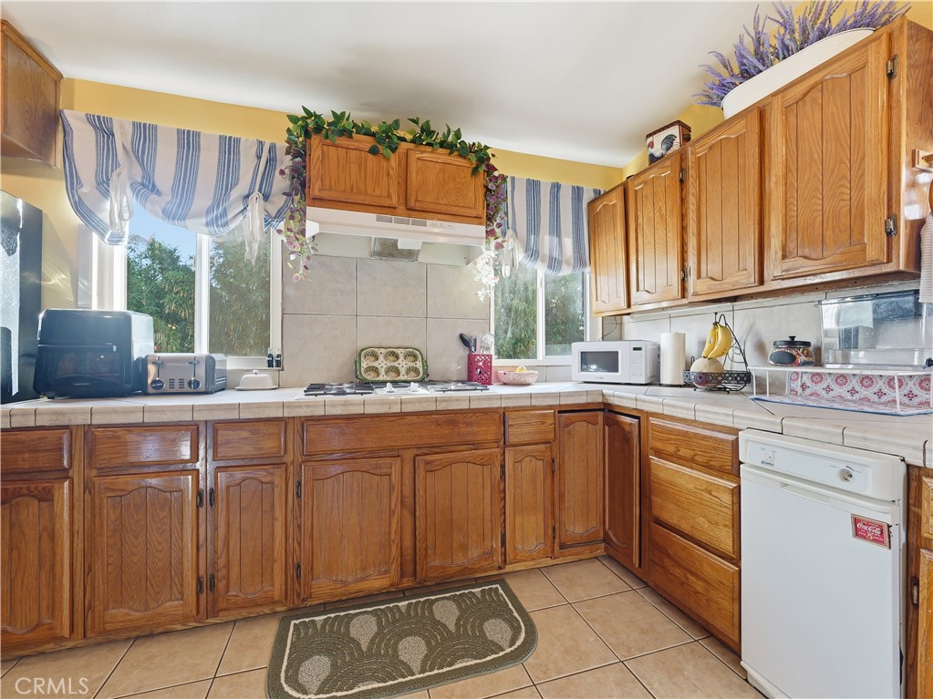 6465 Archer Property Photo 18