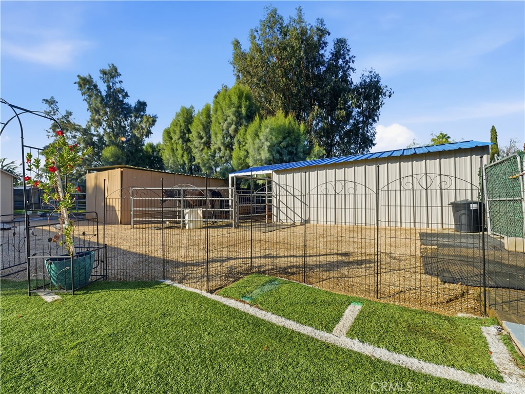 6465 Archer Property Photo 46