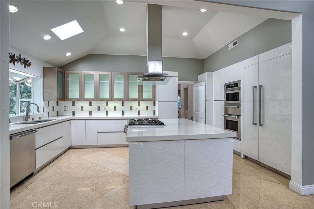 4414 Park Mallorca Property Photo 10