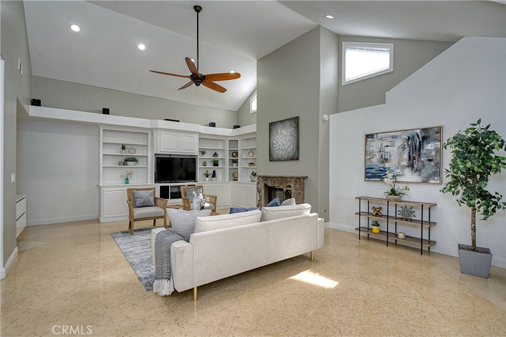4414 Park Mallorca Property Photo 13