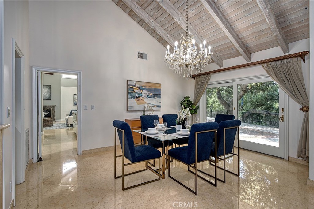 4414 Park Mallorca Property Photo 15