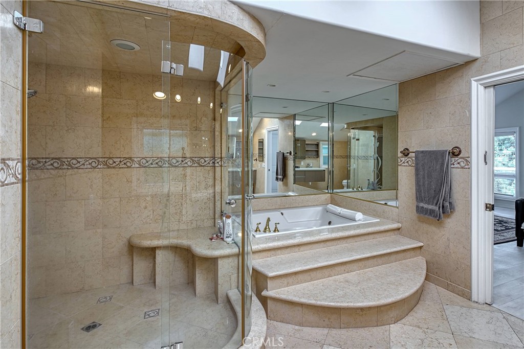 4414 Park Mallorca Property Photo 19