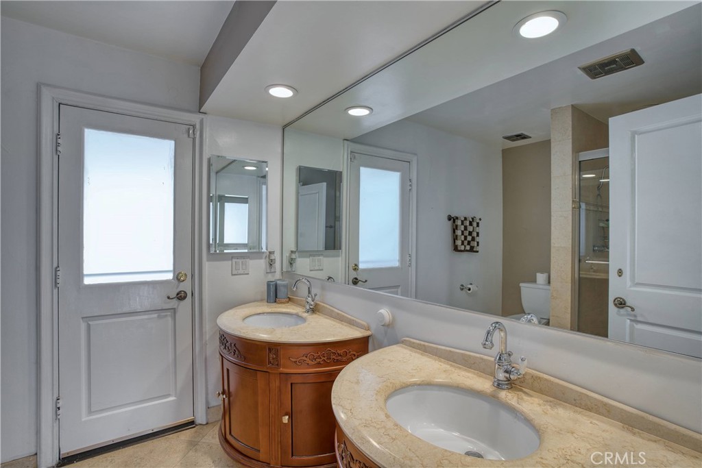 4414 Park Mallorca Property Photo 23