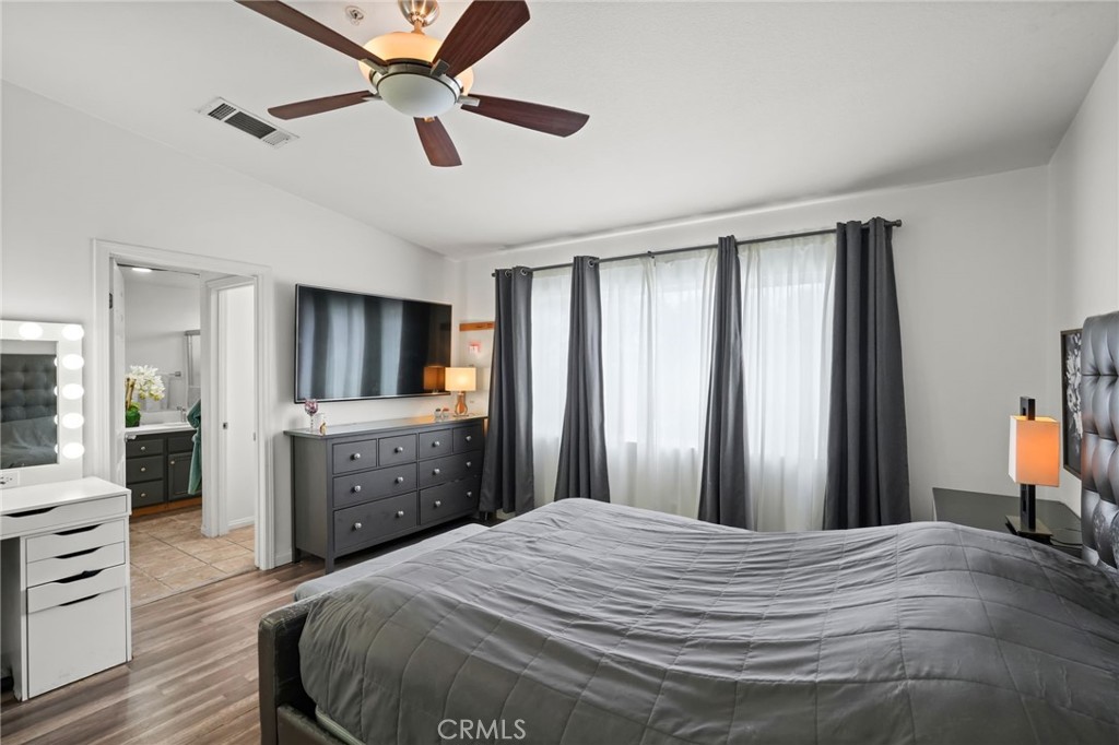 12771 Cameron Avenue Property Photo 31