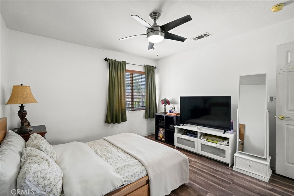 12771 Cameron Avenue Property Photo 38