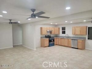 8313 Quezon Property Photo 3