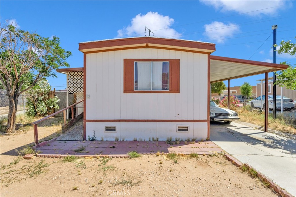 11420 Lee Property Photo 2