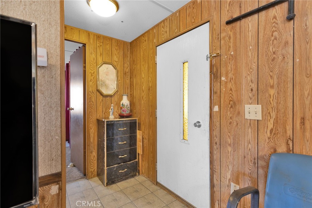 11420 Lee Property Photo 3