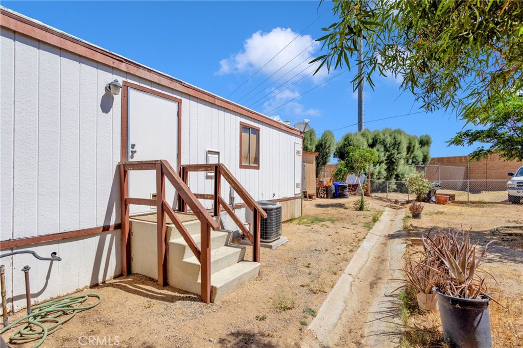 11420 Lee Property Photo 32