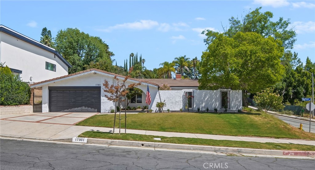 17301 Westbury Drive Property Photo 1