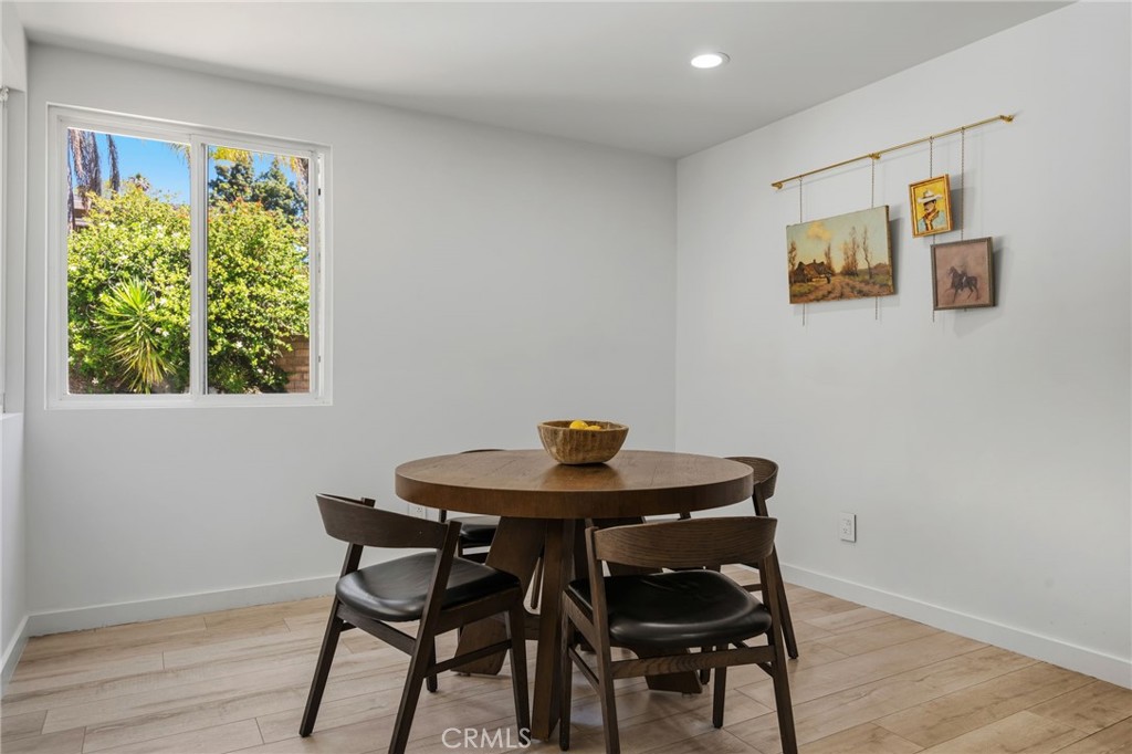 17301 Westbury Drive Property Photo 16