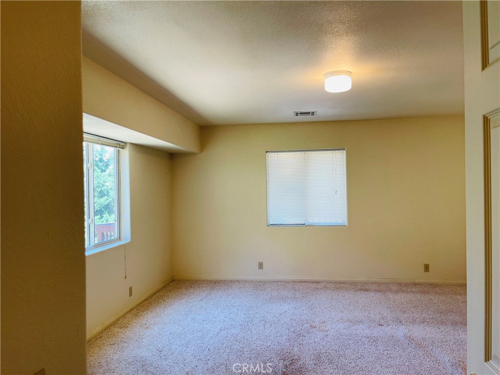 808 Circle Property Photo 26