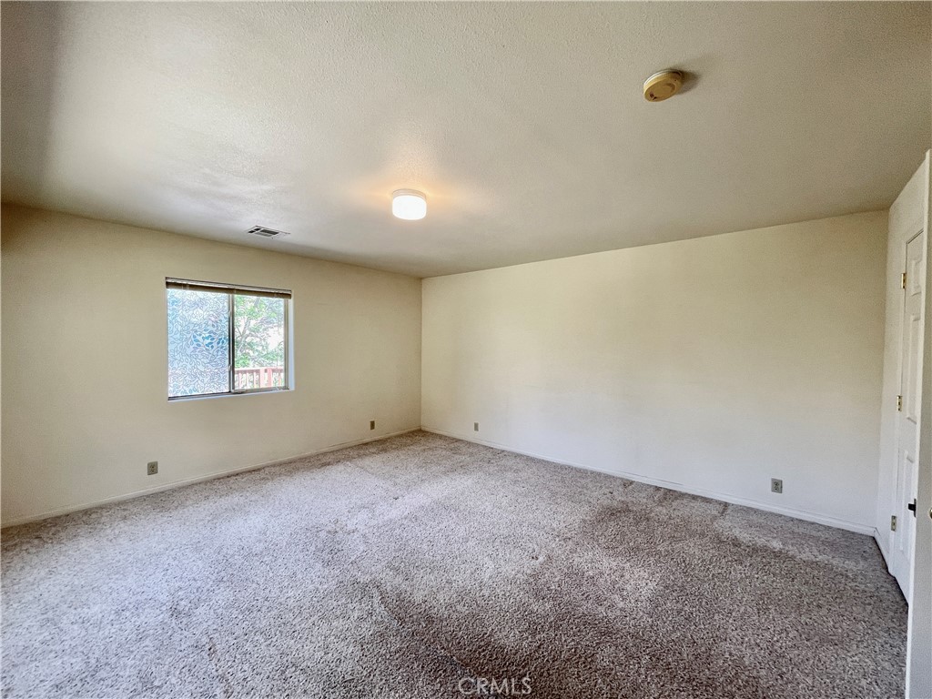 808 Circle Property Photo 32