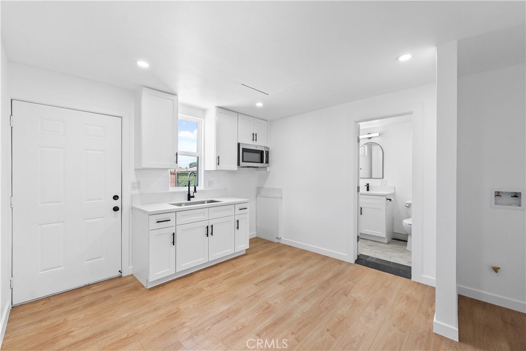 45040 Redwood Avenue Property Photo 28
