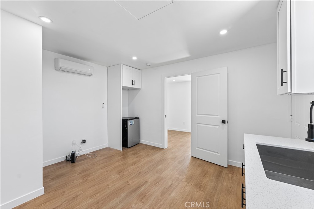 45040 Redwood Avenue Property Photo 33