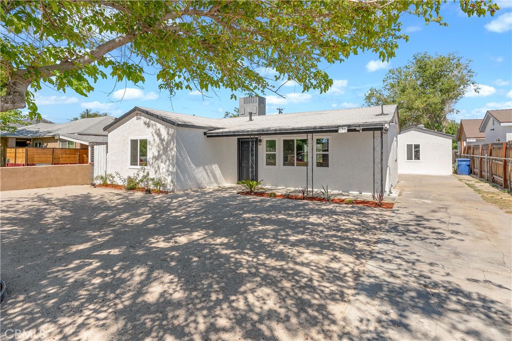 45040 Redwood Avenue Property Photo 48