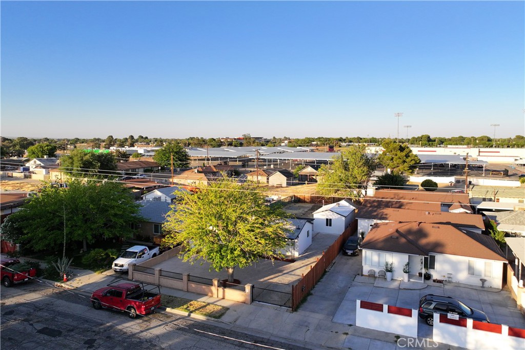 45040 Redwood Avenue Property Photo 51