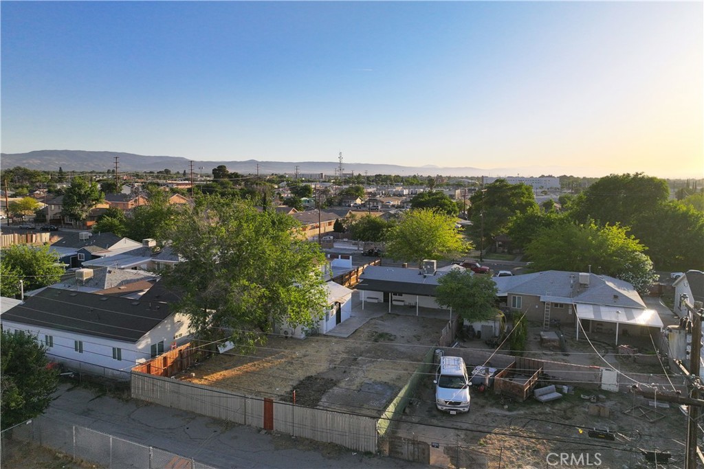 45040 Redwood Avenue Property Photo 52