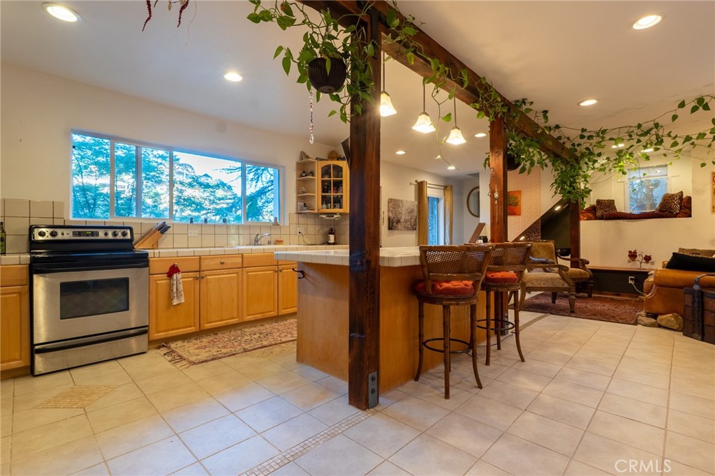24058 Eagle Mountain Street Property Photo 5