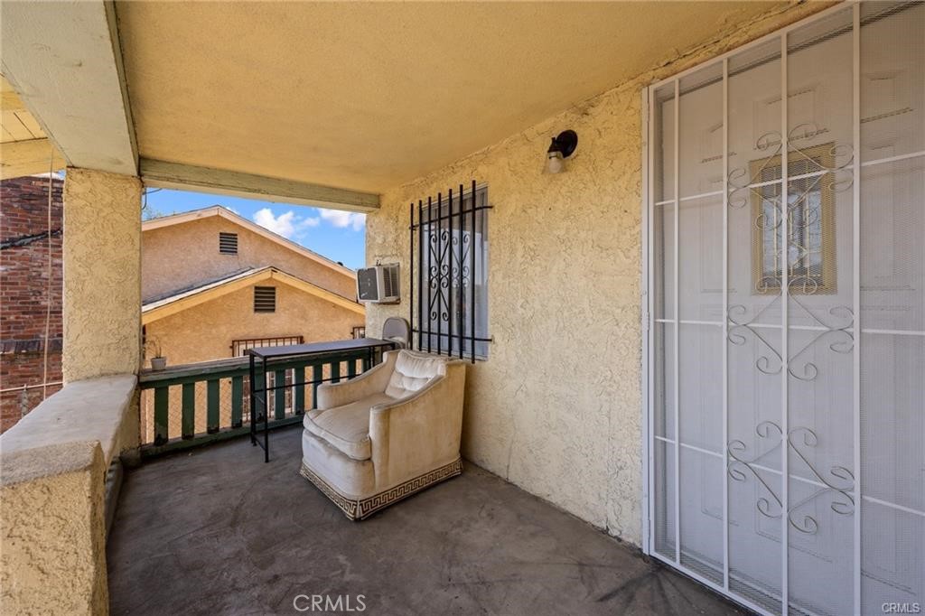 2215 Parkside Avenue Property Photo 4