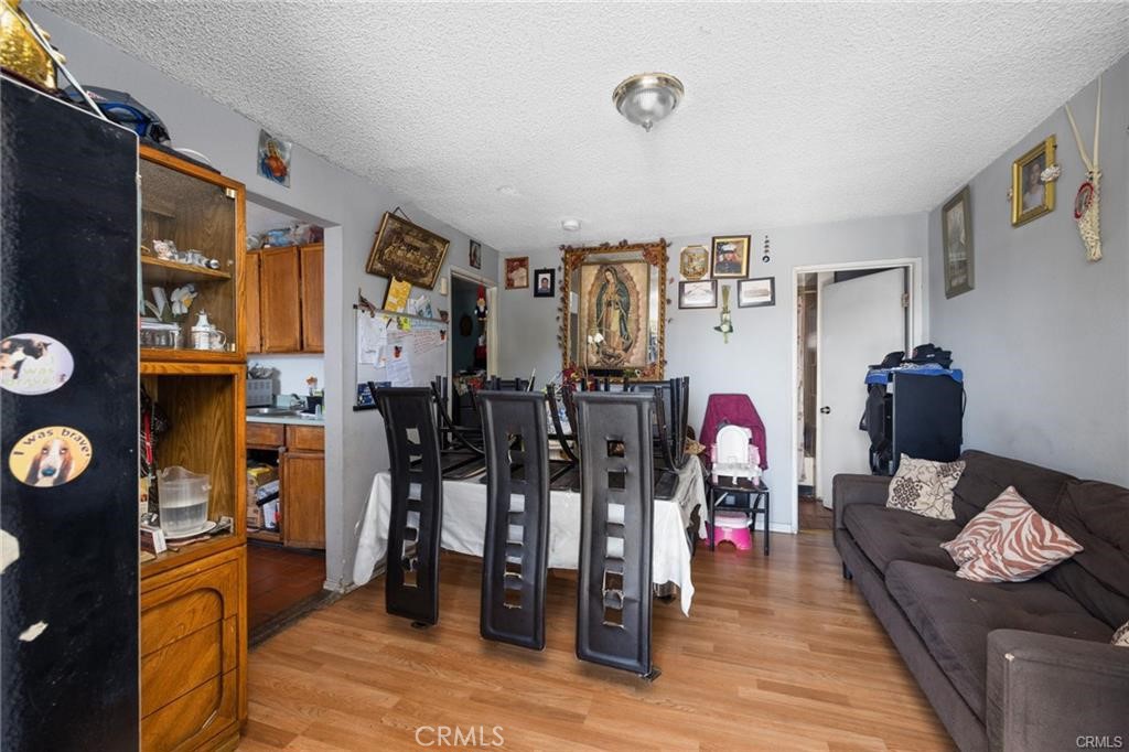 2215 Parkside Avenue Property Photo 11
