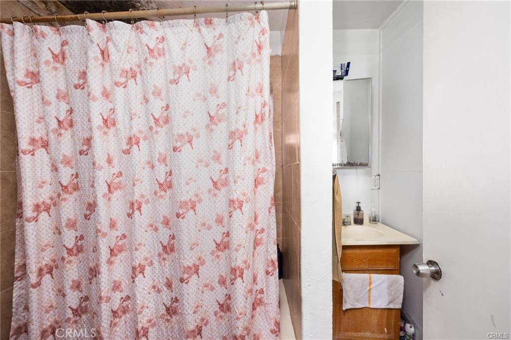 2215 Parkside Avenue Property Photo 14